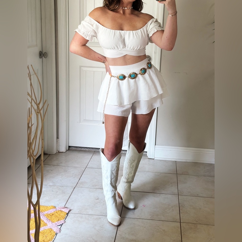 White set perfect for so many things!